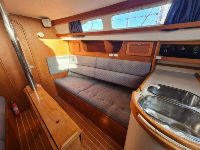 Hunter Yacht Channel323